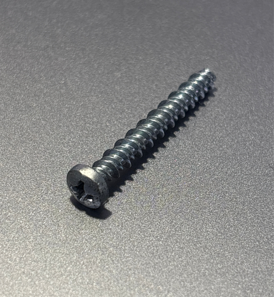 Vis Delonghi 30x4mm